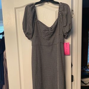Betsy Johnson MIDI dress new with tags.